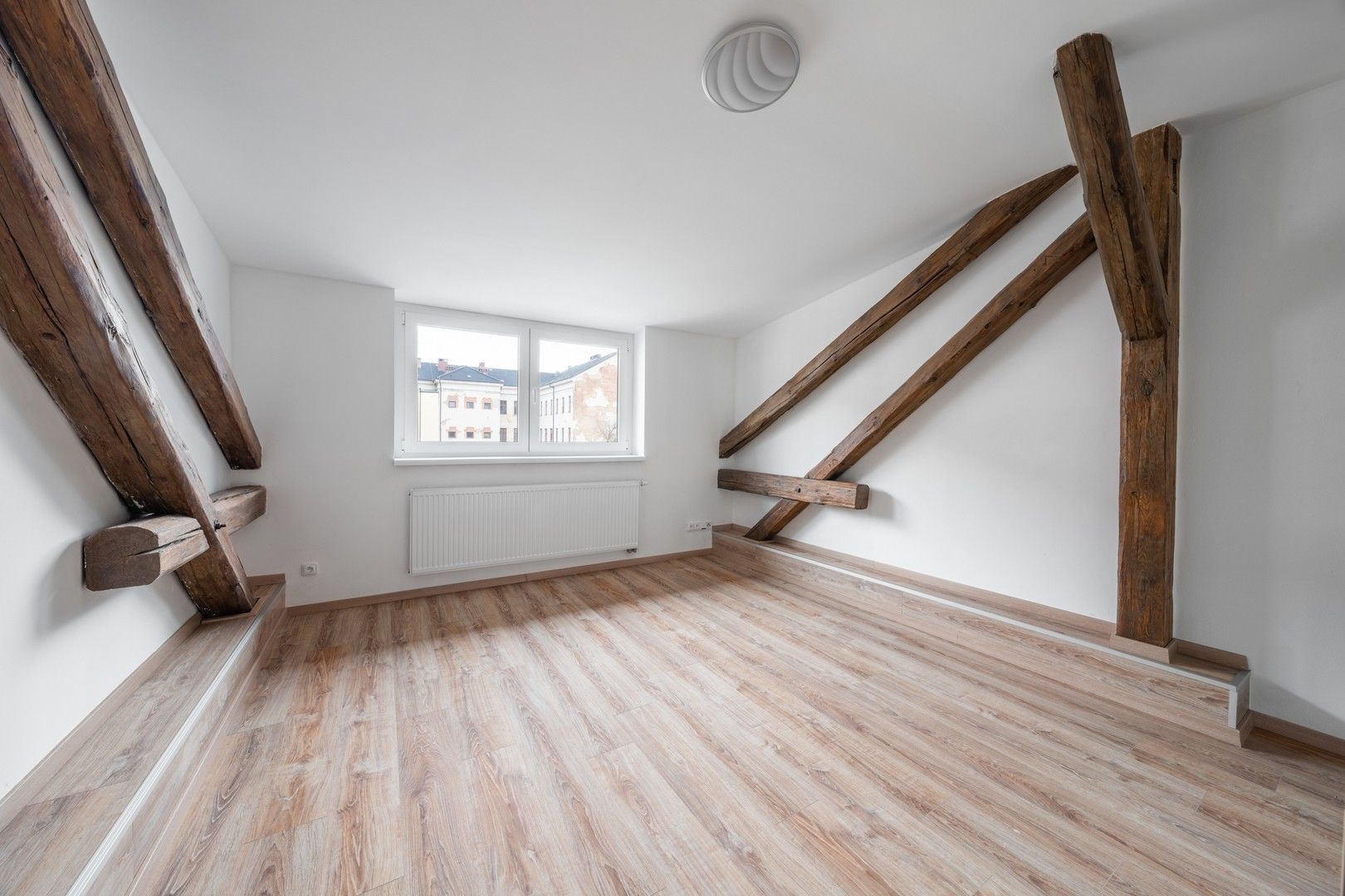 1+kk, Skrétova 679, Plzeň Jižní Předměstí, 24 m² - 1