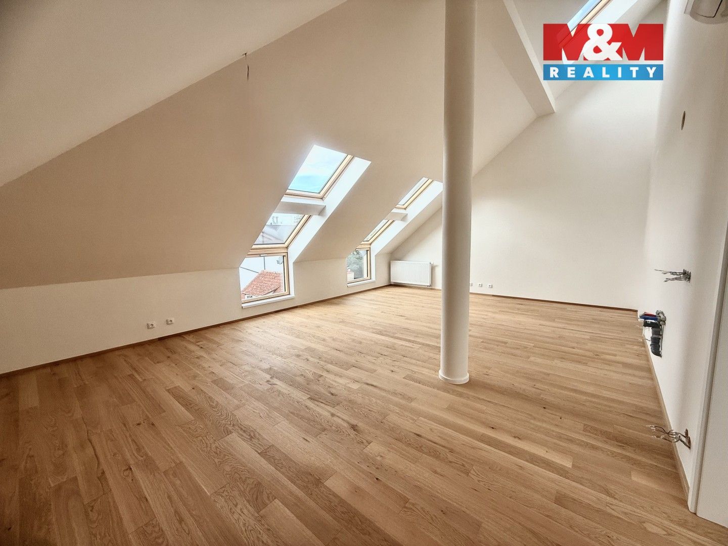 Prodej byt 2+kk - Střížkovská, Praha, 68 m²