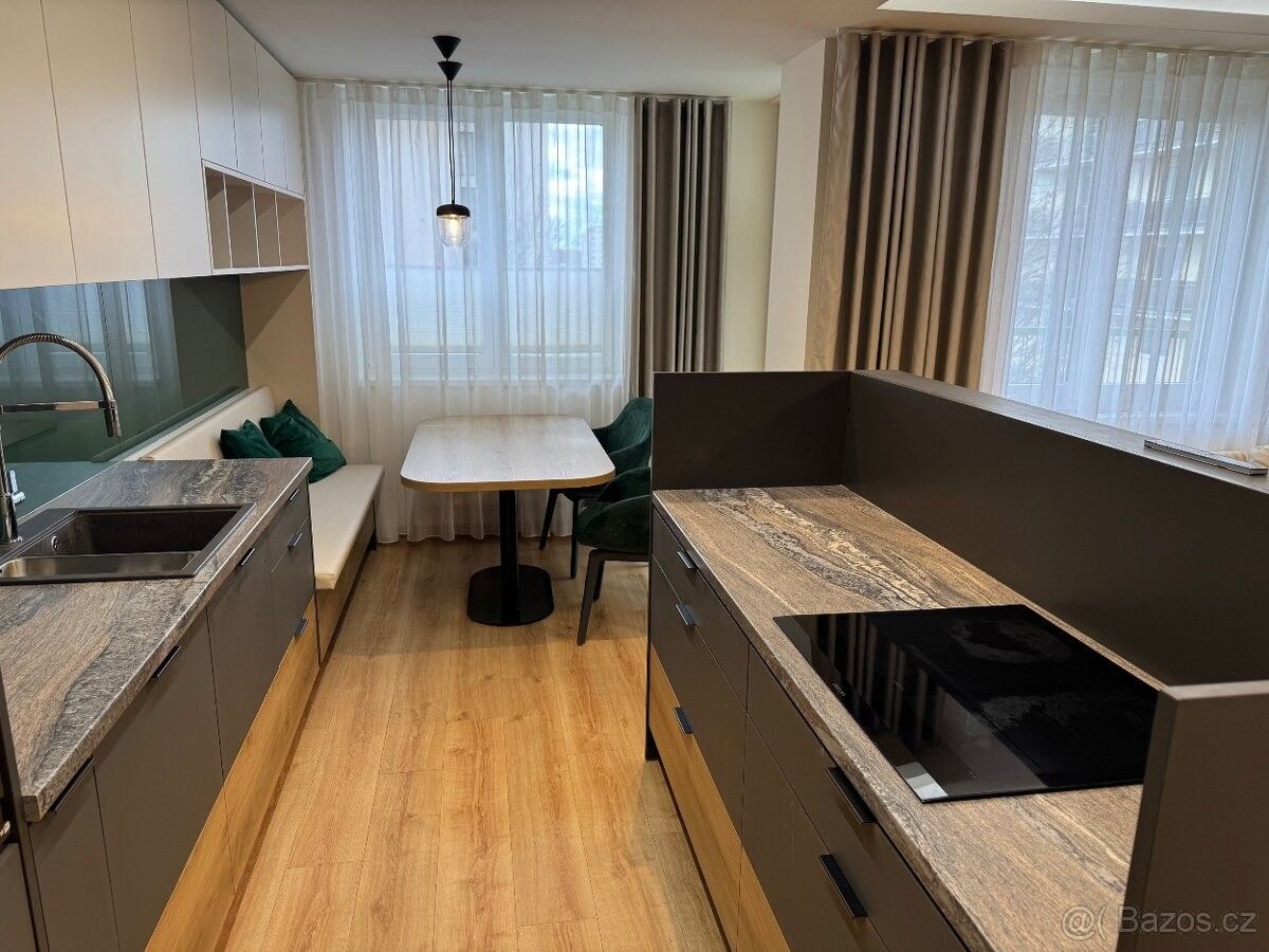 Byty, Plzeň, 301 00