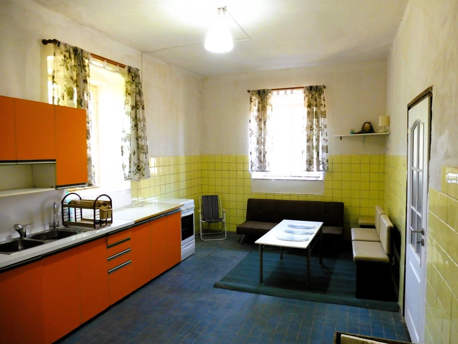3+1, Křesetice, 100 m² - 2