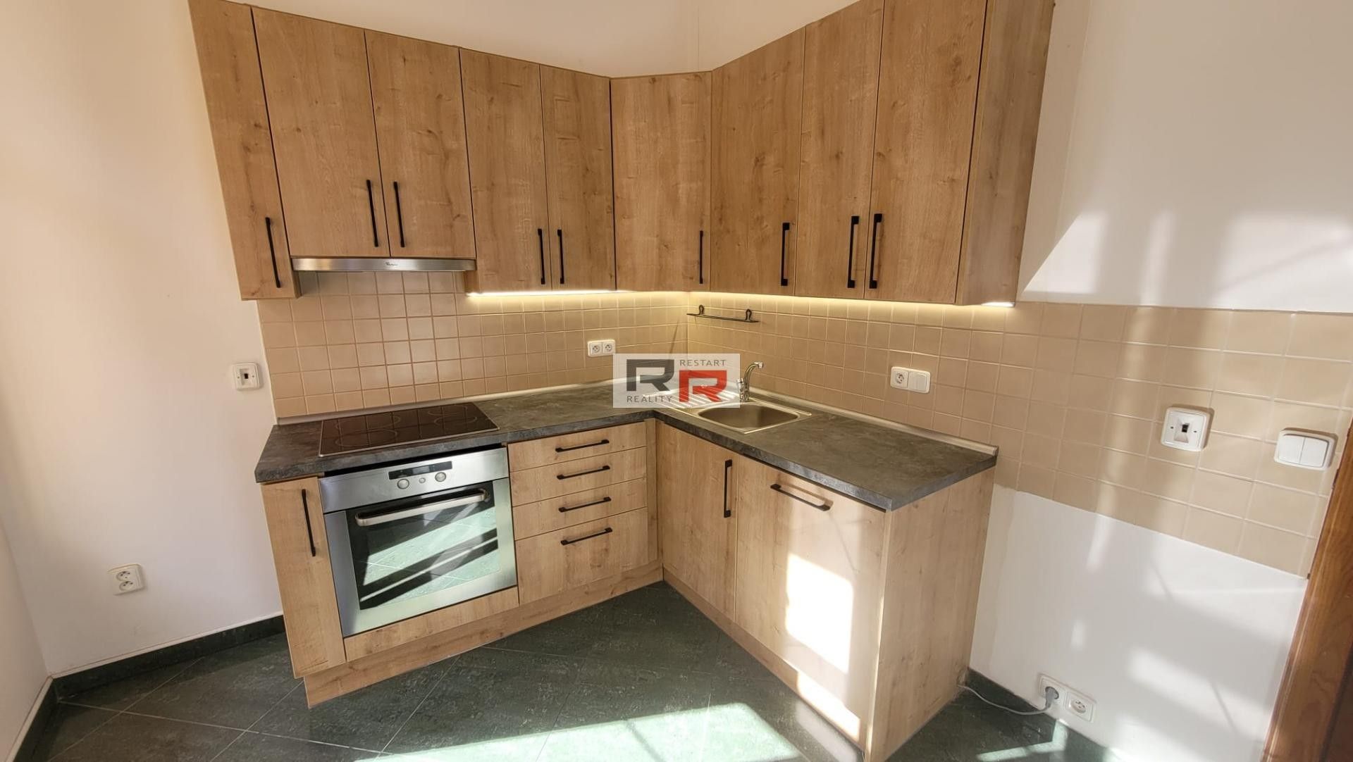 1+1, Uhelná, Olomouc, 46 m²