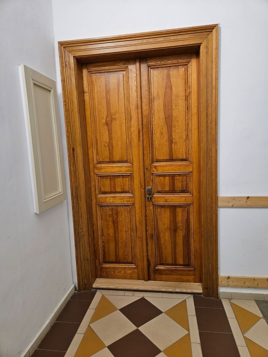 3+kk, Benátská, Praha - Nové Město, 70 m² - 2