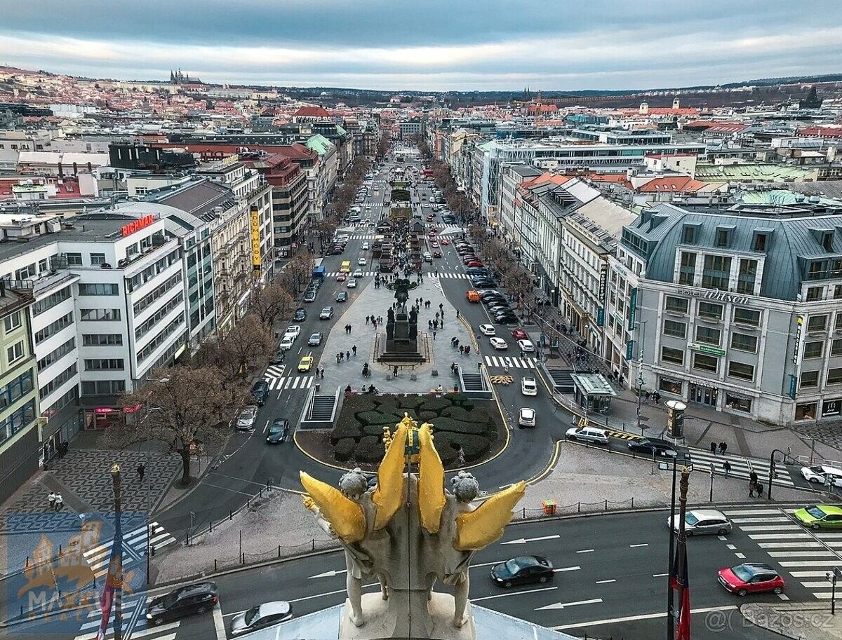 Pronájem obchodní prostory - Praha, 110 00