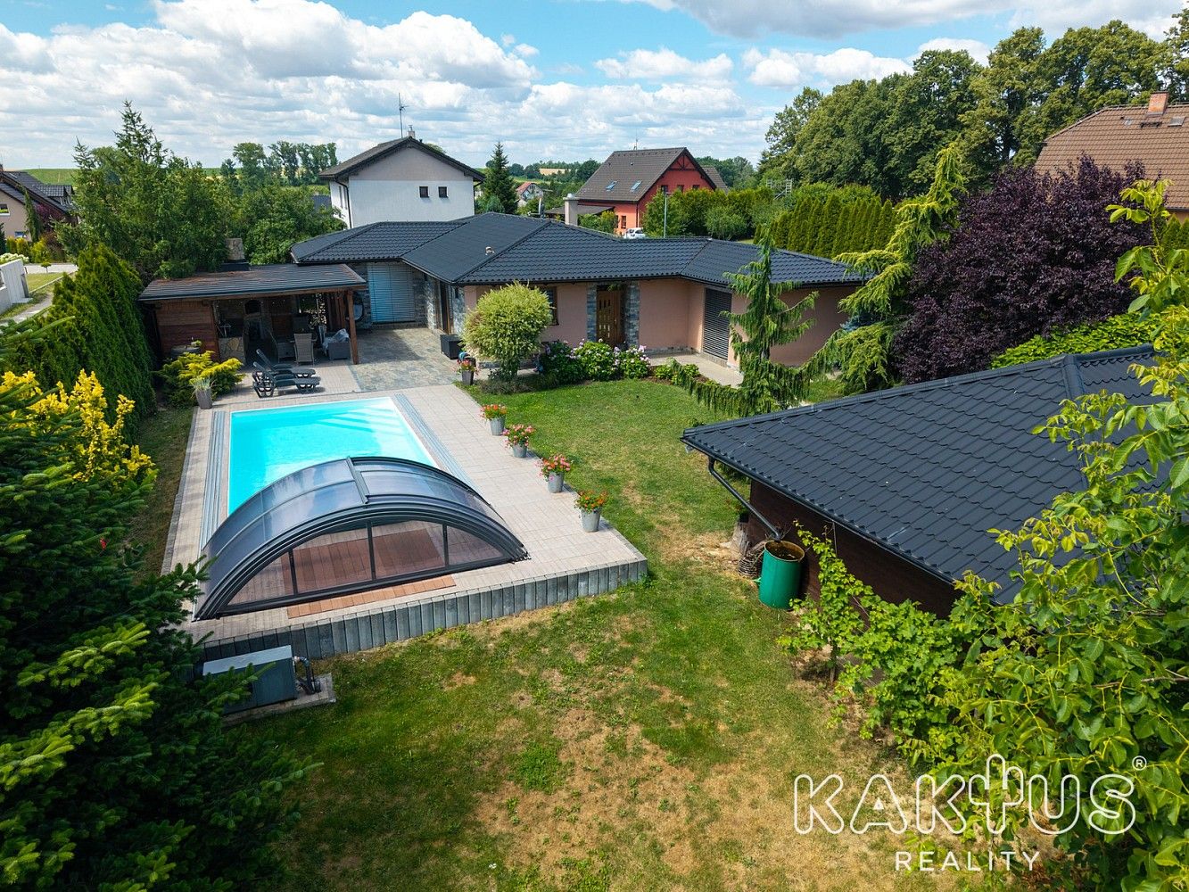 Rodinné domy, Jistebník, okres Nový Jičín, 248 m² - 1