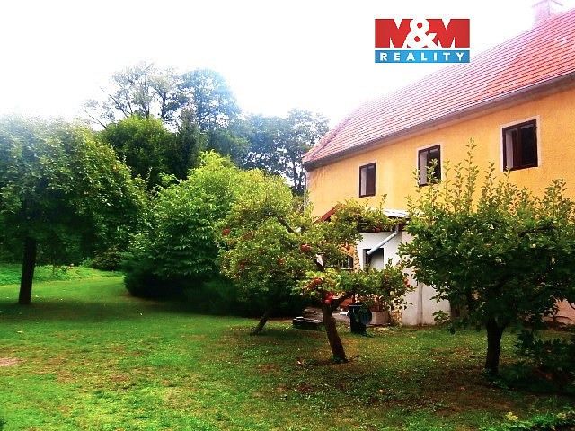 Zemědělské objekty, Blatno, okres Louny, Ústecký kraj, 360 m² - 1