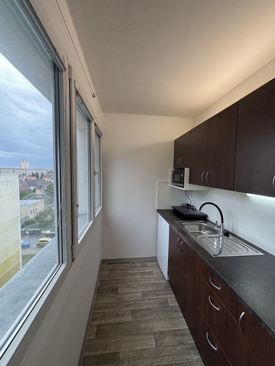 Byt 1+kk · 28 m² · Severní, Hradec Králové - 3