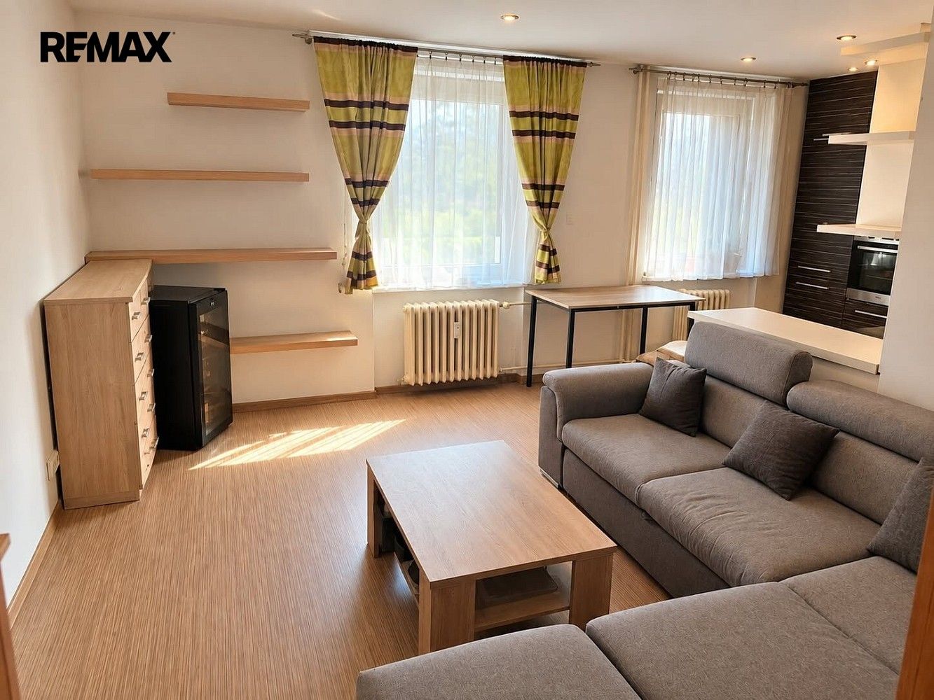 2+kk, 5. května, Rožnov pod Radhoštěm, okres Vsetín, 50 m² - 2