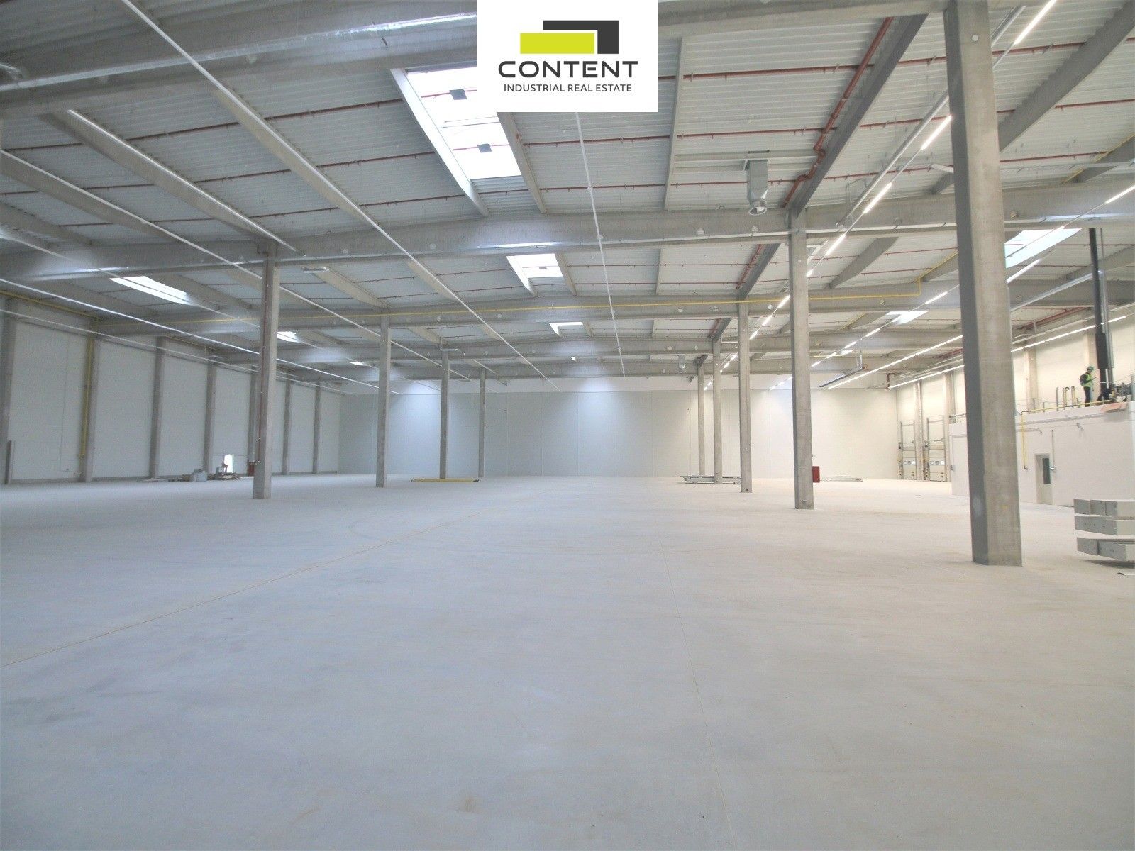 Sklady, Žatecká, Most, 7 000 m² - 1