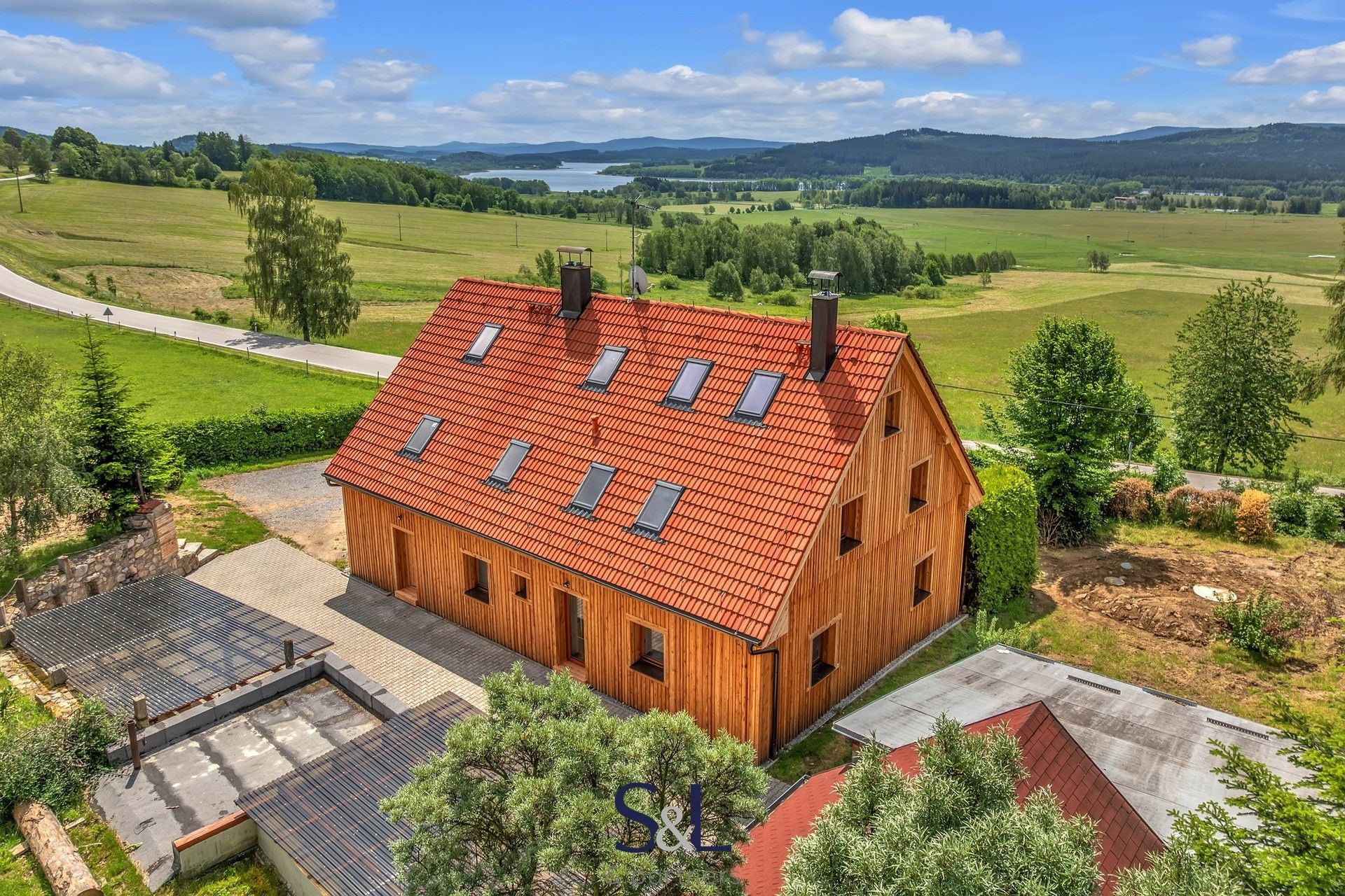 Ubytovací zařízení · 200 m² · Horní Planá Pernek - 4