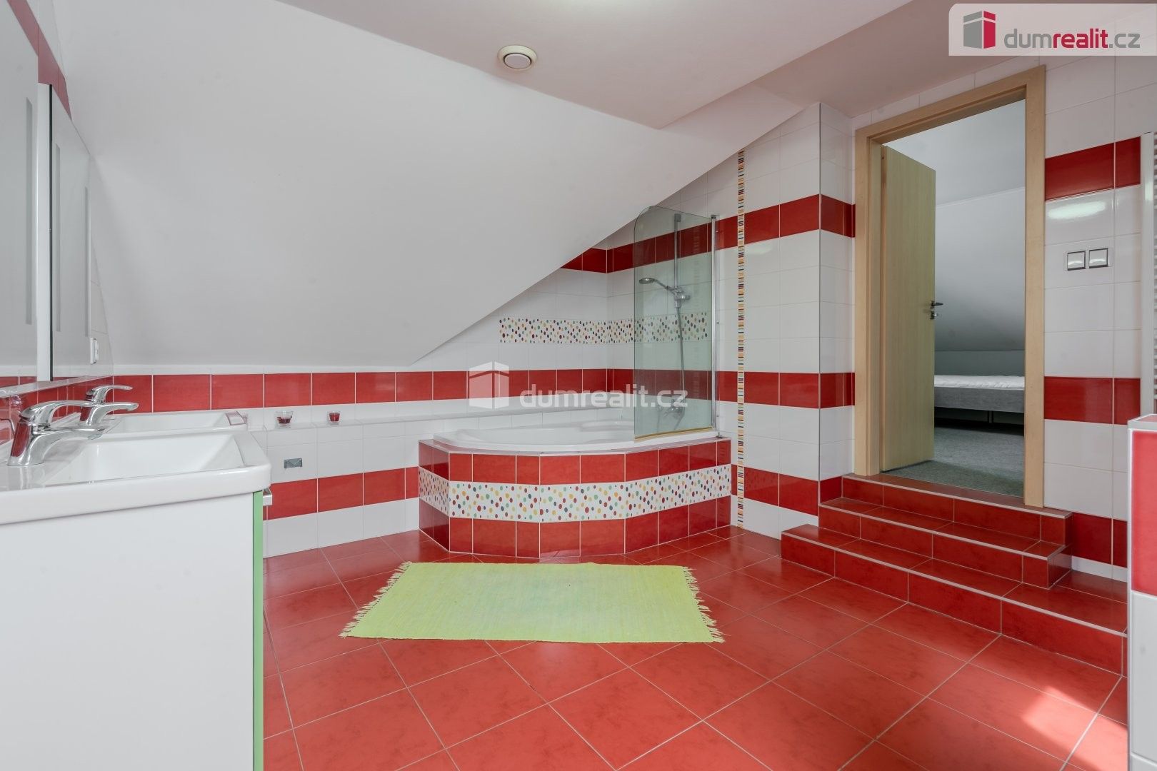 Prodej rodinný dům - Chvalínská, Roudnice nad Labem, 300 m² - 5