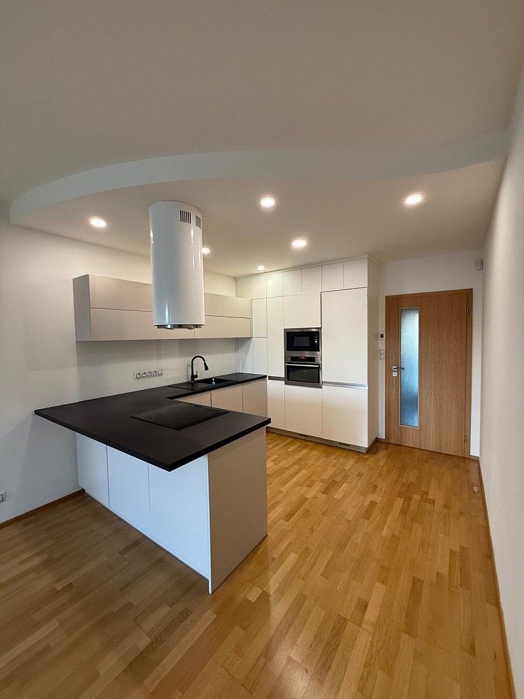 4+kk, Olšanská, Praha 3 - Žižkov, 101 m² - 1