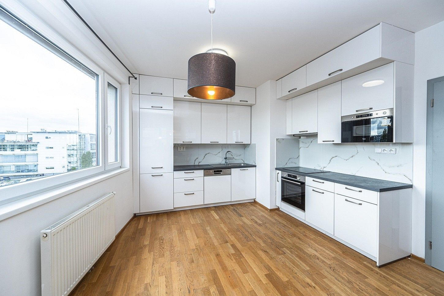 3+kk, Pod stolovou horou, Praha 5 - Jinonice, 81 m² - 2