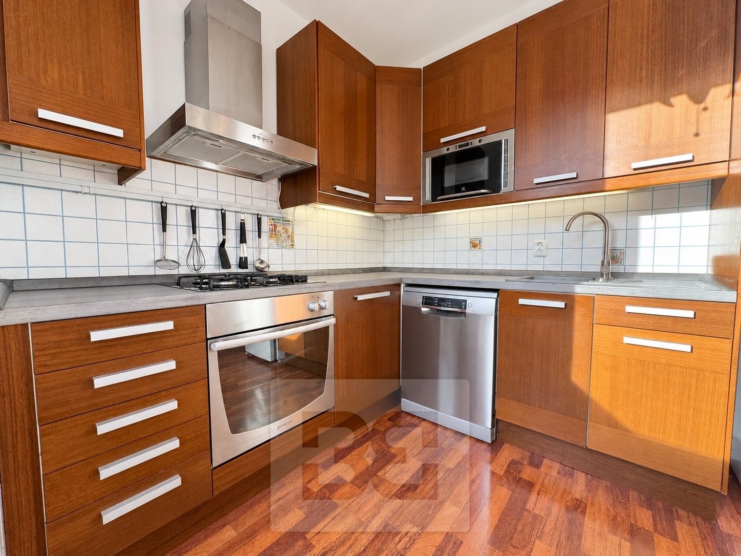 Byt 2+1 · 57 m² · Podolská 812, Praha Podolí - 4