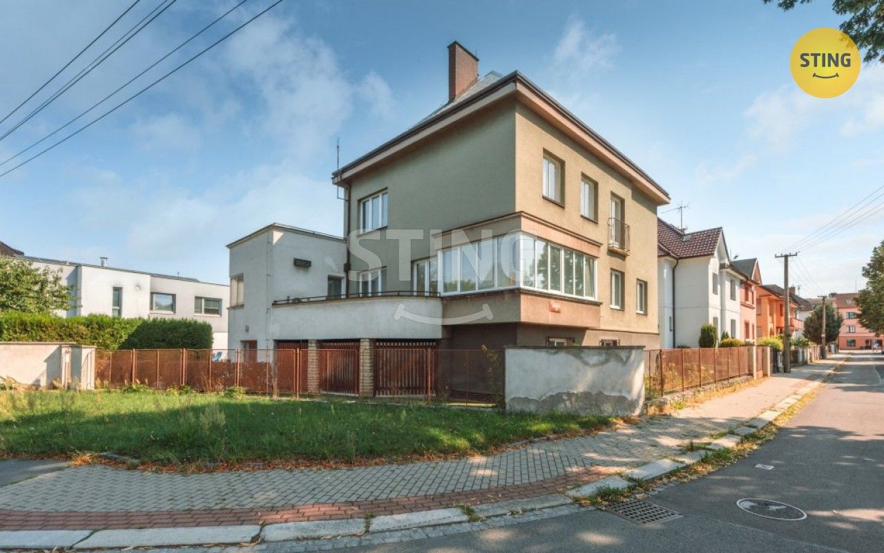 Vily, Bulharská, Pardubice, 591 m²