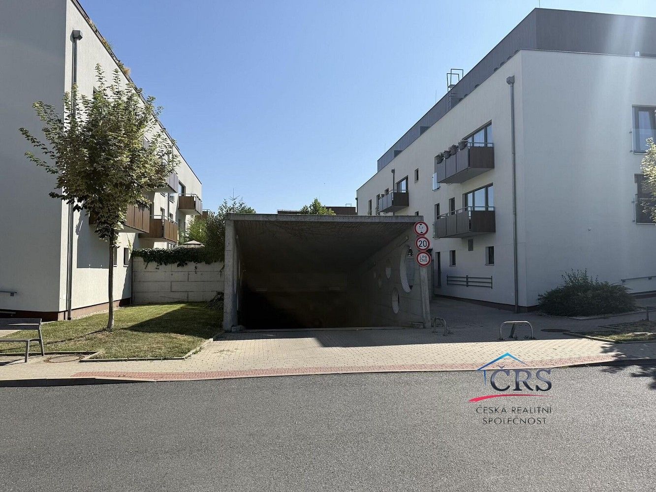 Nemovitost · 15 m² · Praha - Letňany, okres Praha 18, Hlavní město Praha - 4