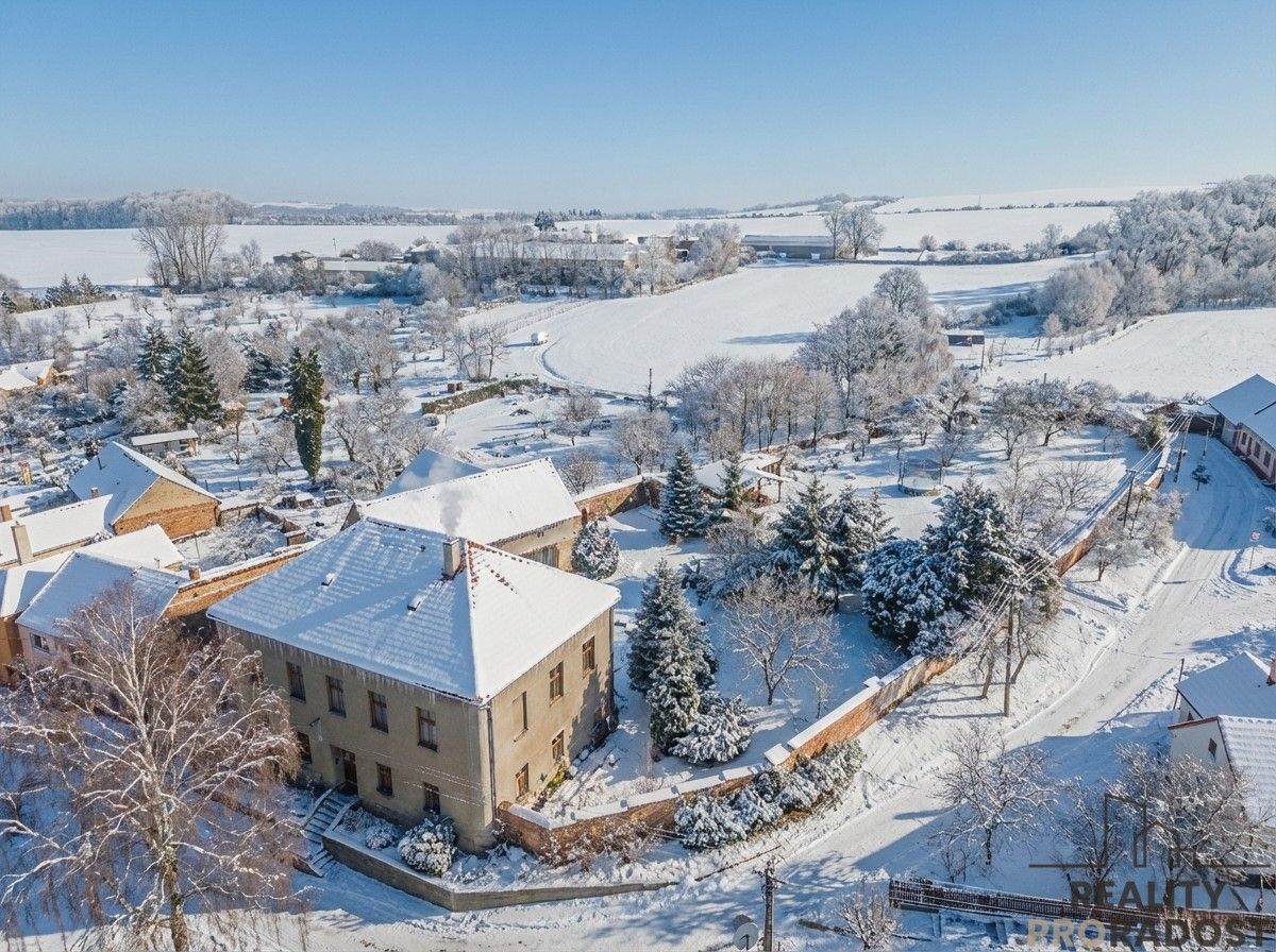 Rodinné domy, Kučerov, 292 m²