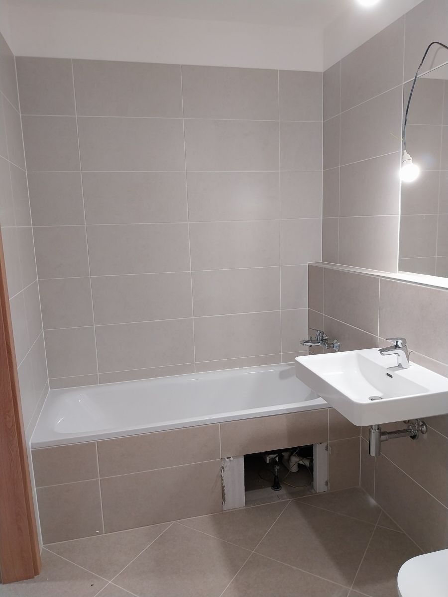 2+kk, Praha, 47 m² - 2