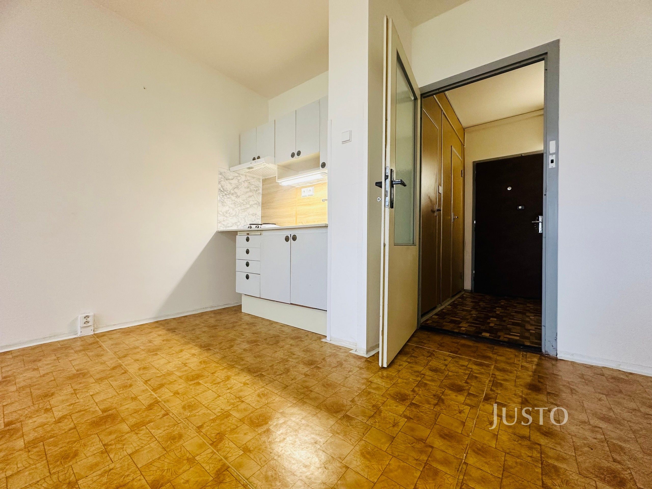 1+kk, Jordana Jovkova 3262, Praha Modřany, 29 m² - 2