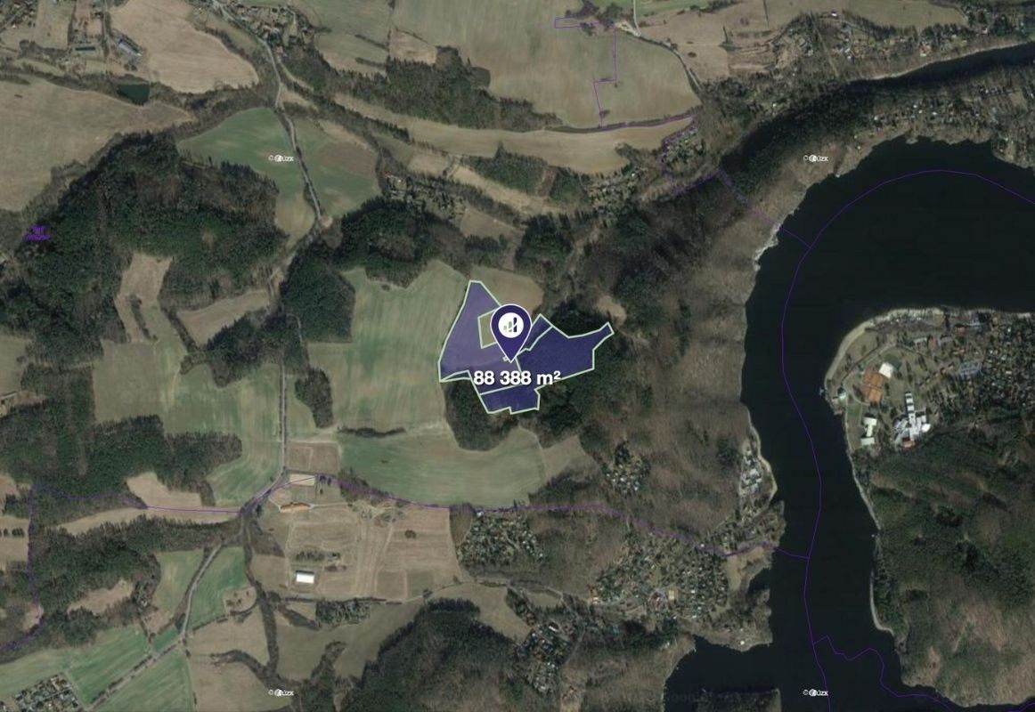 Prodej les - Buš, 88 388 m²