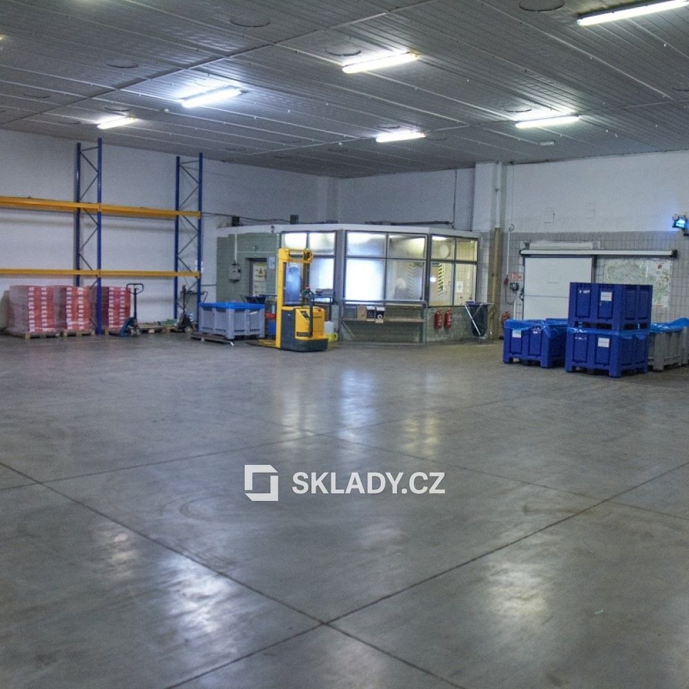 Sklady, Hodonín, 950 m²