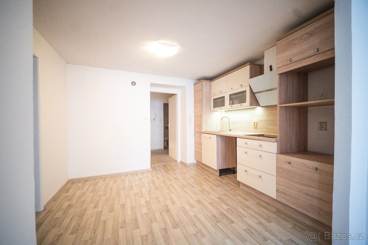 Byty, Broumov, 550 01 - 2
