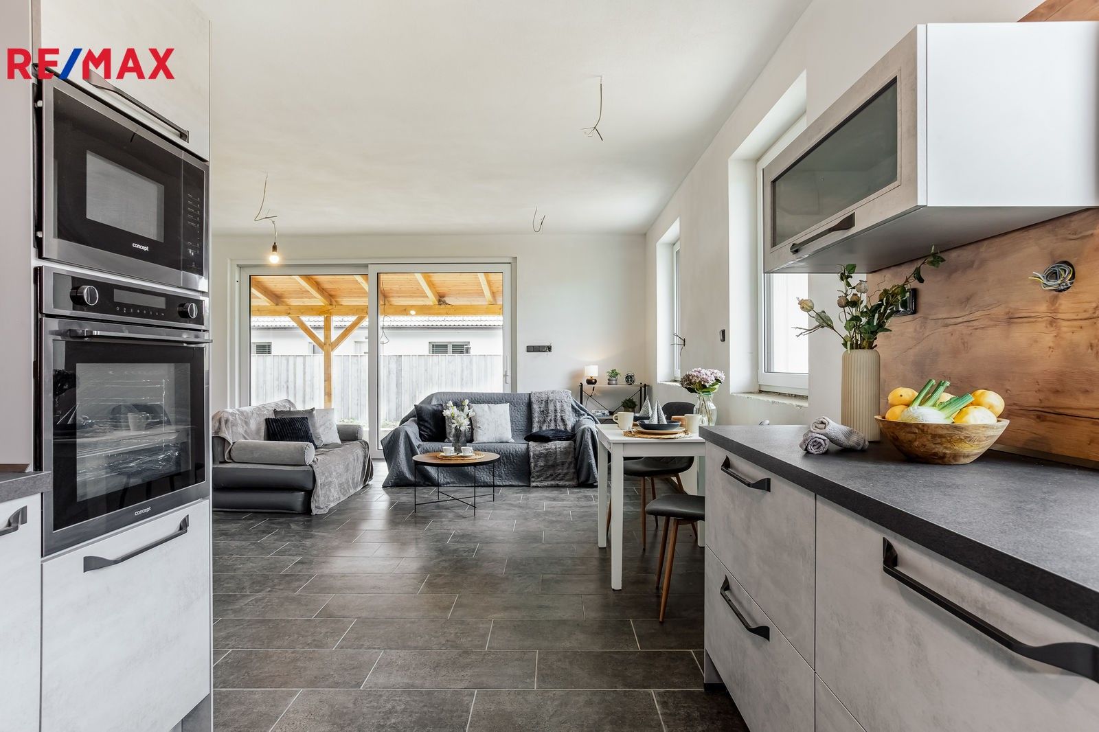 Prodej rodinný dům - Nová Ves, 220 m²