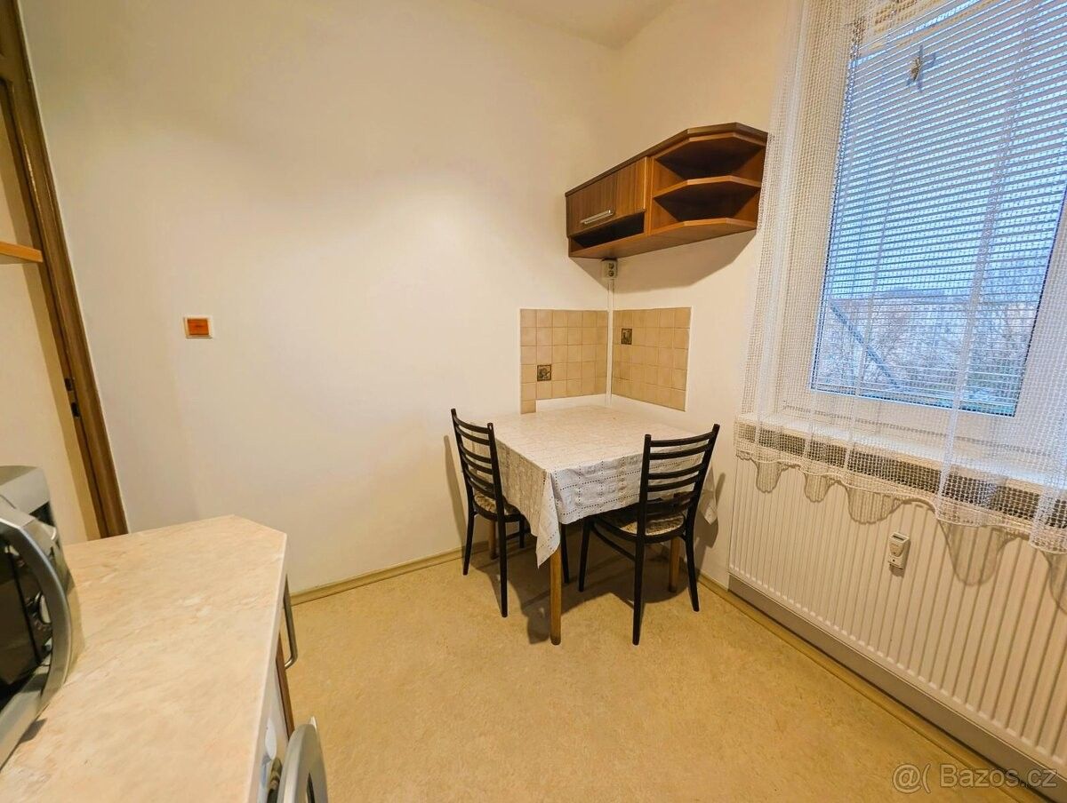 Pronájem byt - Ostrov nad Ohří, 363 01