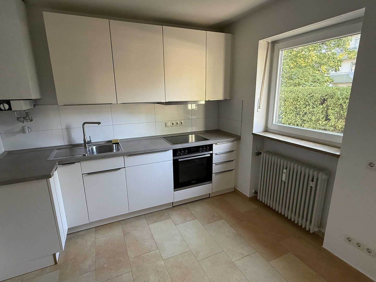 4+1, Lessingstraße 10 Regensburg Westenviertel Bayern 93049, 109 m² - 2