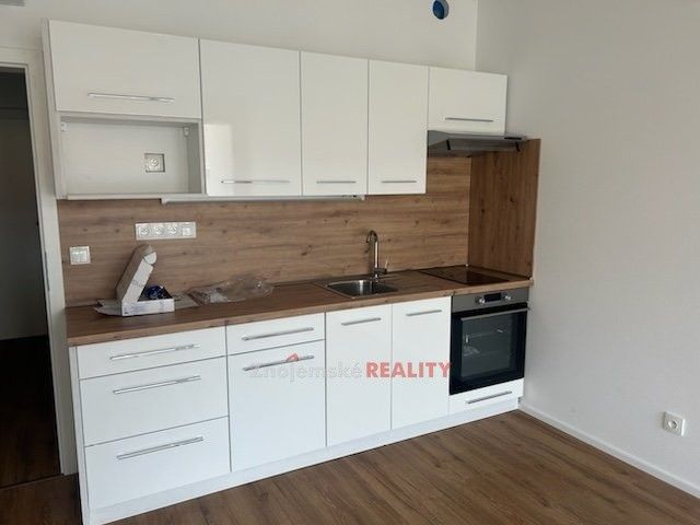 Pronájem byt 1+kk - Jarošova, Znojmo, 29 m²