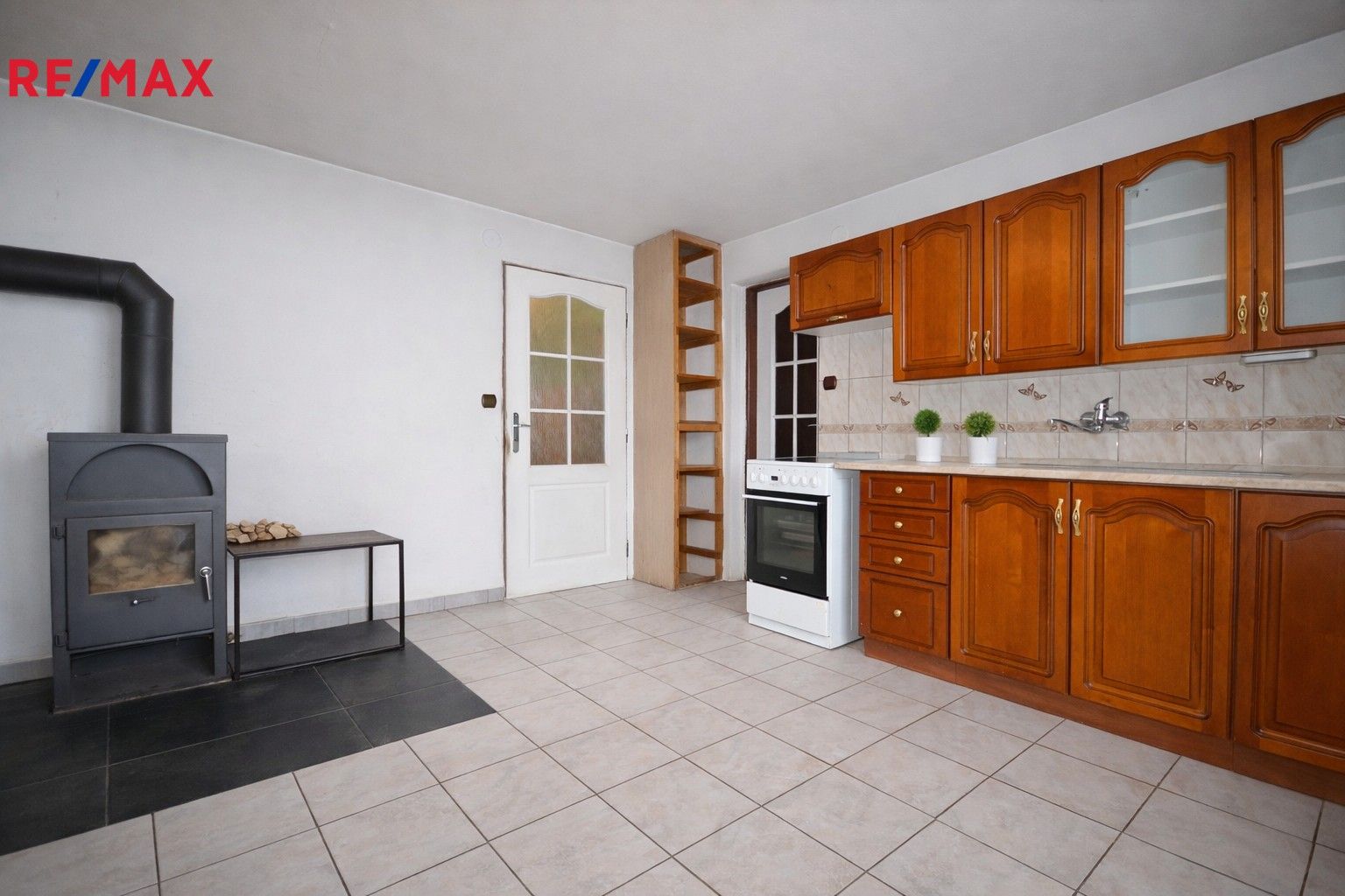 Prodej rodinný dům - K Letišti, Dobrovíz, 120 m²