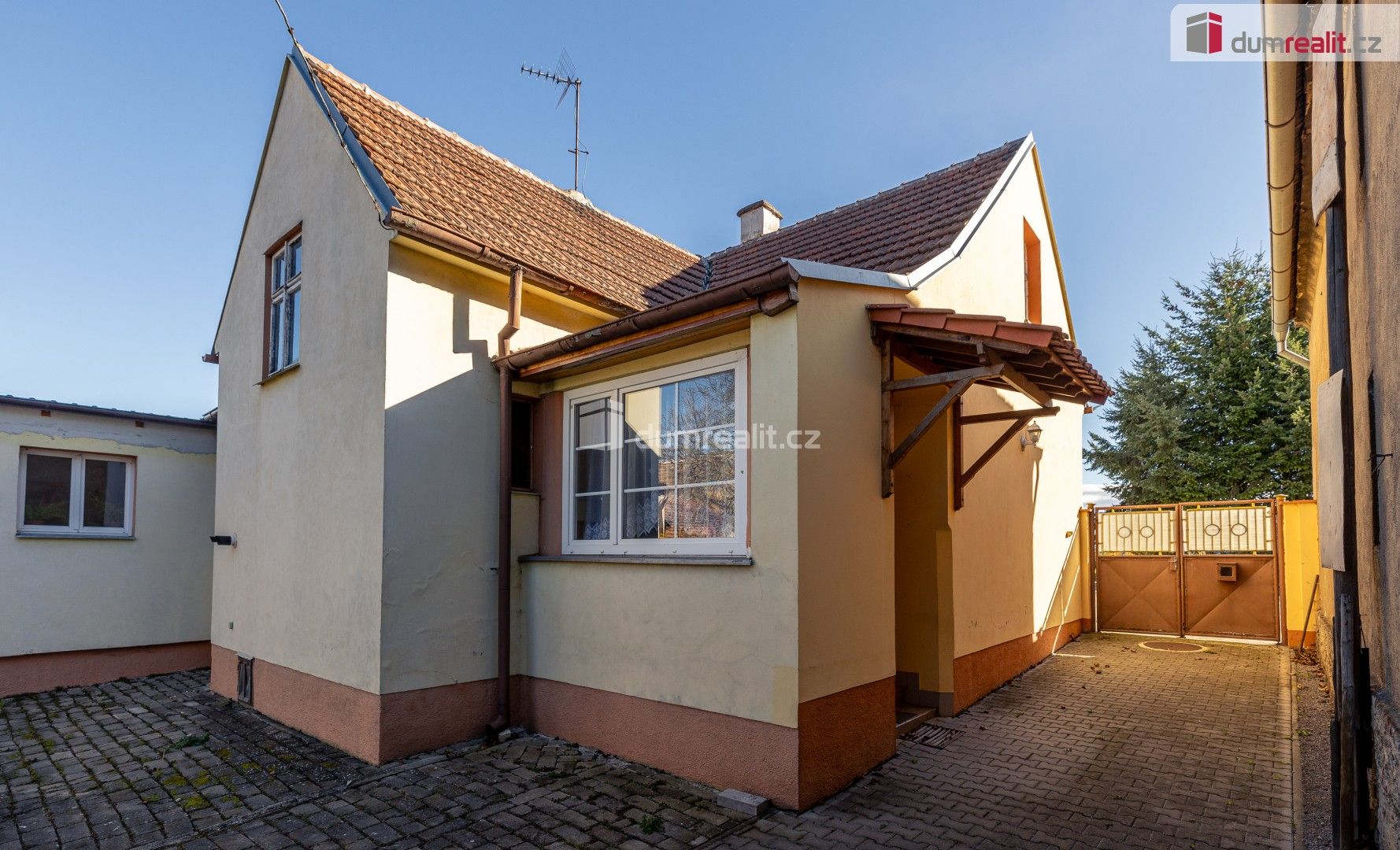 Rodinné domy, Pražská, Dobrovíz, 115 m² - 2