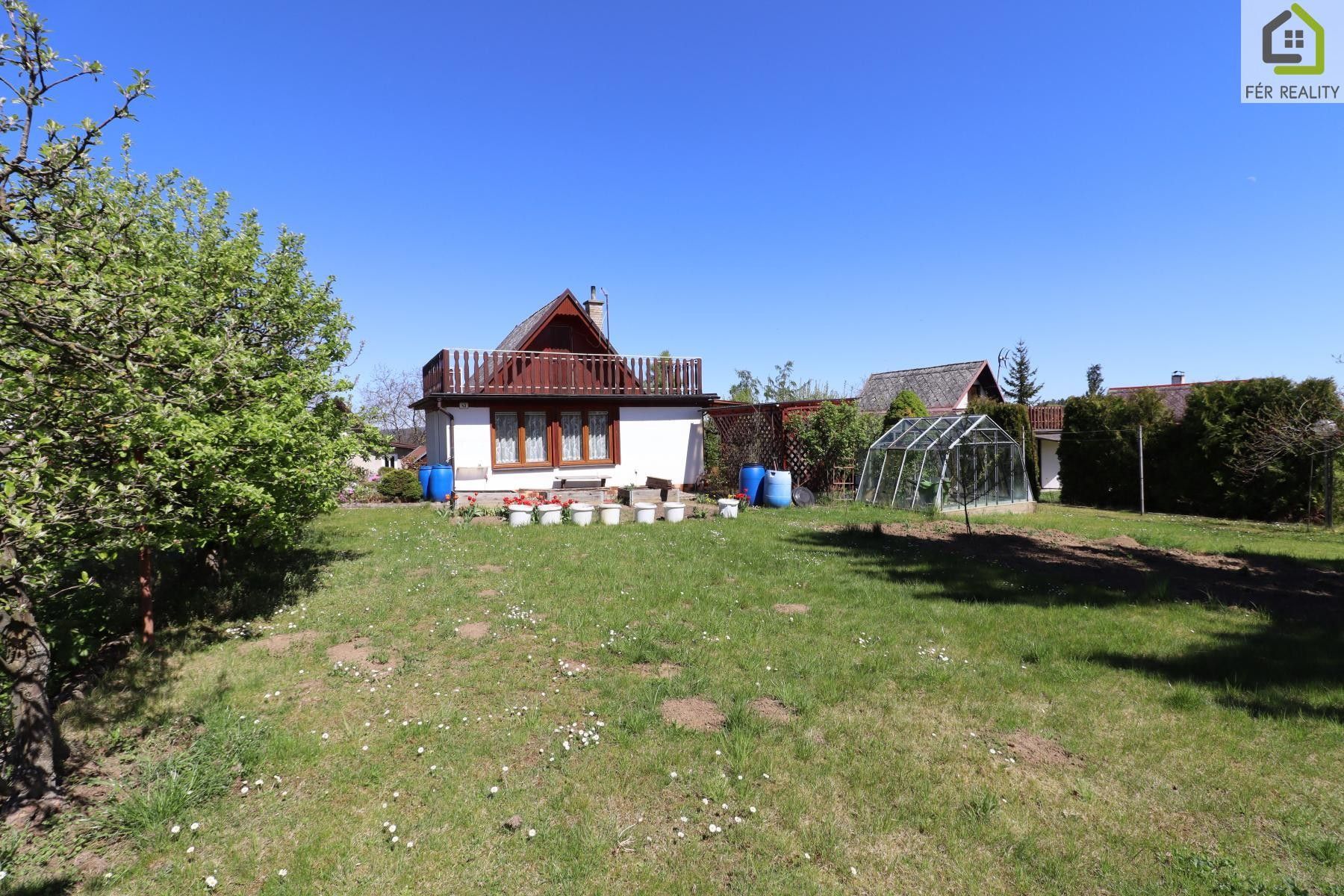 Chaty, Snědovice Strachaly, 482 m² - 2
