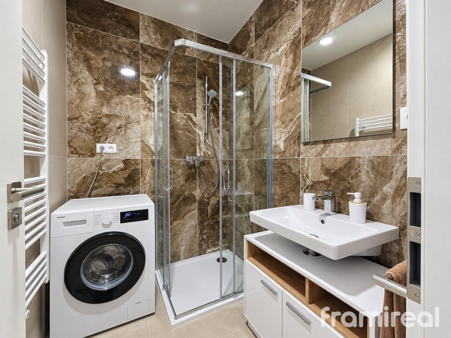Byt 1+kk · 38 m² · Komárovská, Brno - 4