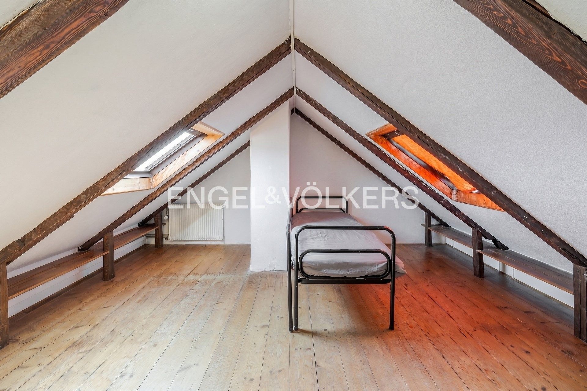 Pronájem rodinný dům - V Roháčích 68, Praha Jinonice, 196 m² - 5