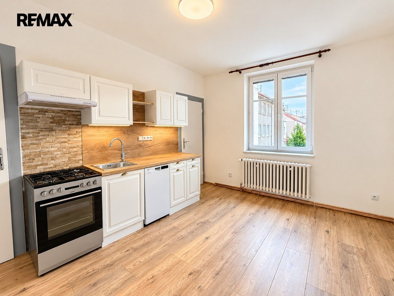 3+kk, Radobyčická, Plzeň - Jižní Předměstí, 73 m² - 1
