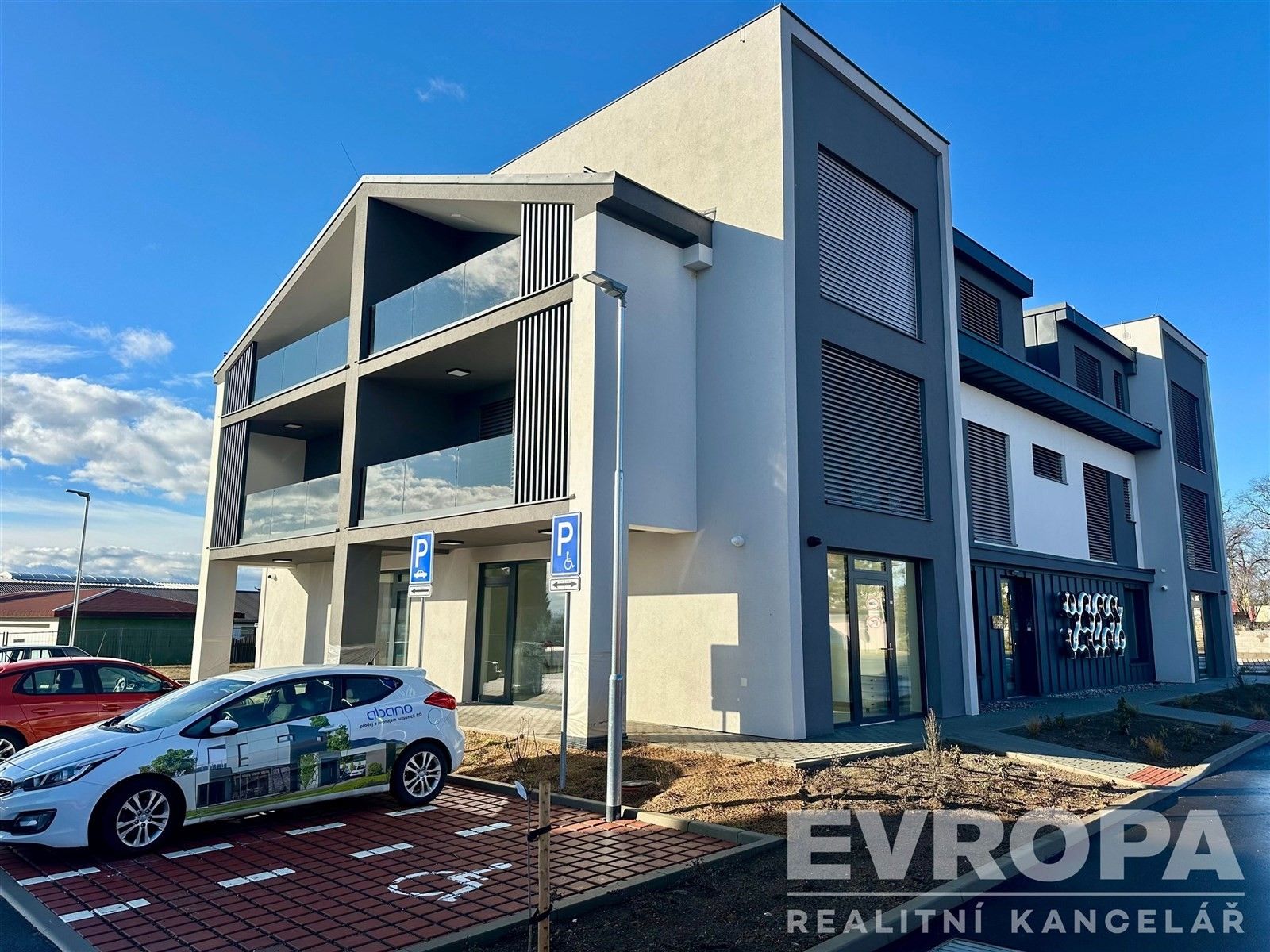 Byt 3+kk, 85 m²