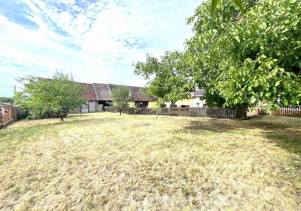 Pozemky pro bydlení, Chrastavice - 2