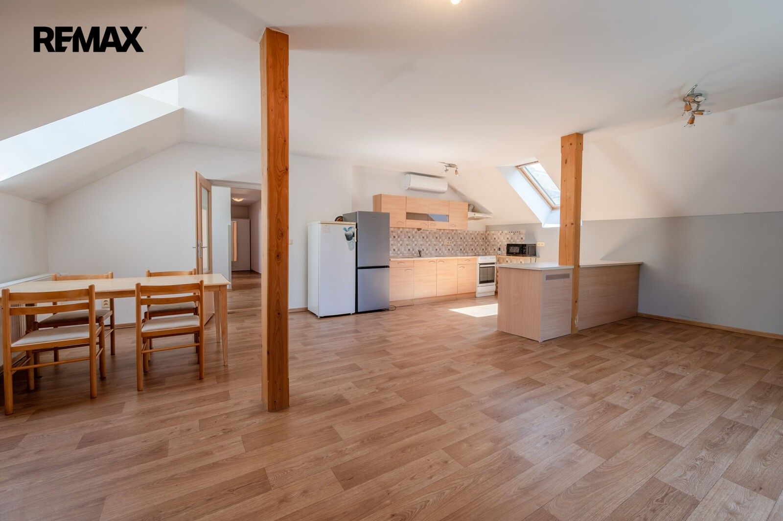 Rodinný dům · 230 m² · Kvasiny - 2