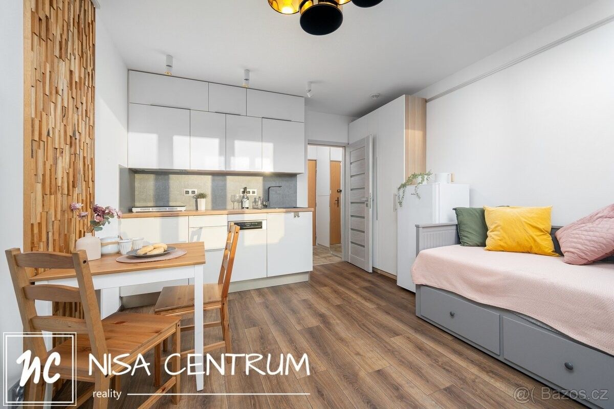 Pronájem byt - Velké Hamry, 468 45