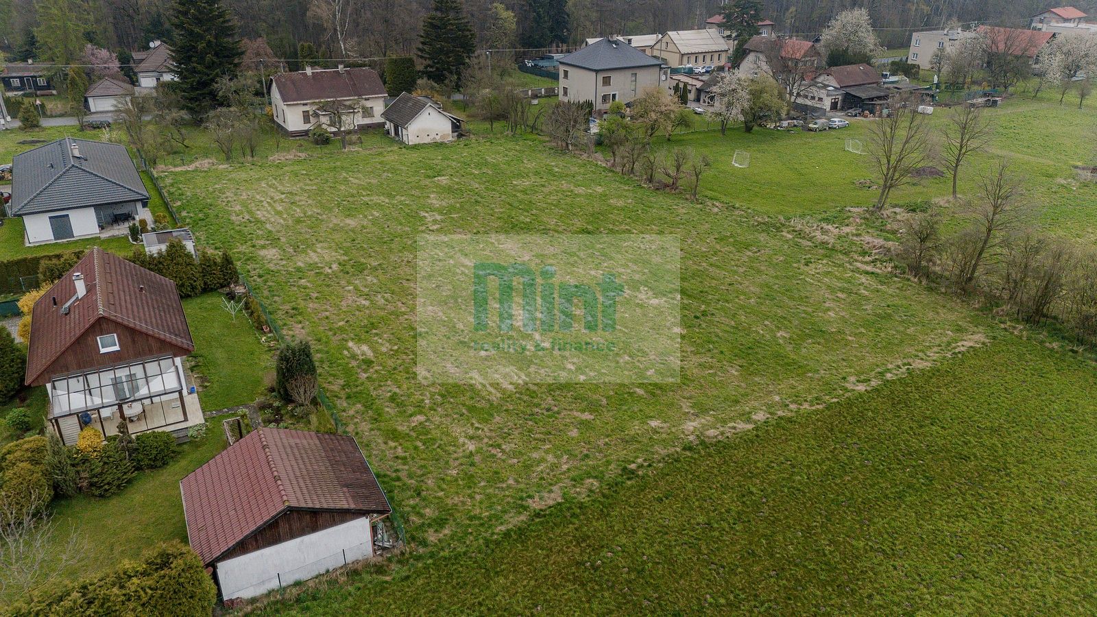 Pozemek pro bydlení, 928 m²
