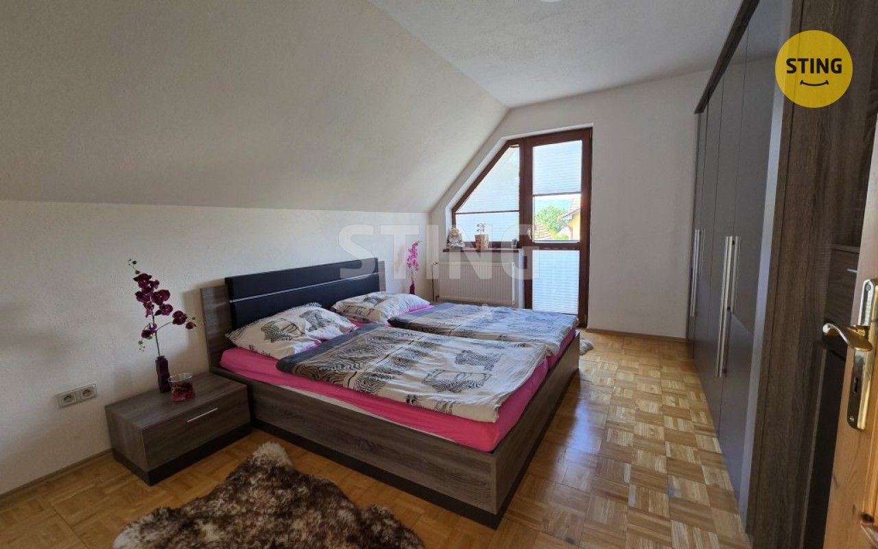 Pronájem rodinný dům - Hostašovice, 170 m² - 5