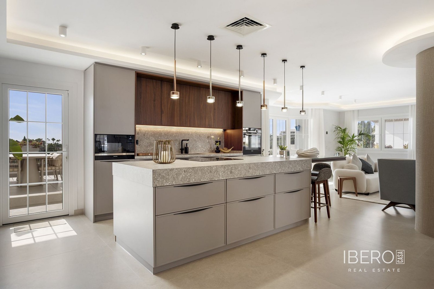 Byt 6+kk a více · 389 m² · Nueva Andalucía, Španělsko - 4