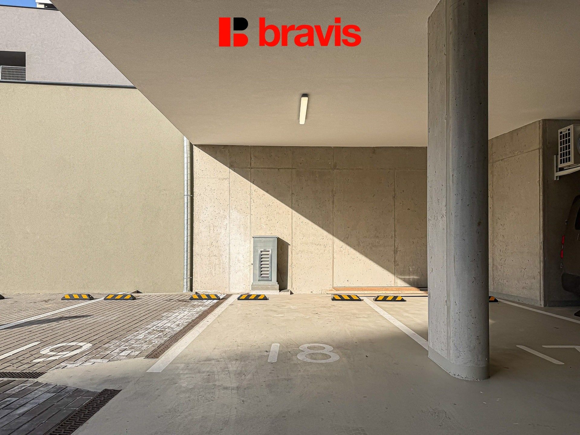 Pronájem ostatní - Vídeňská 1040, Brno, 13 m²