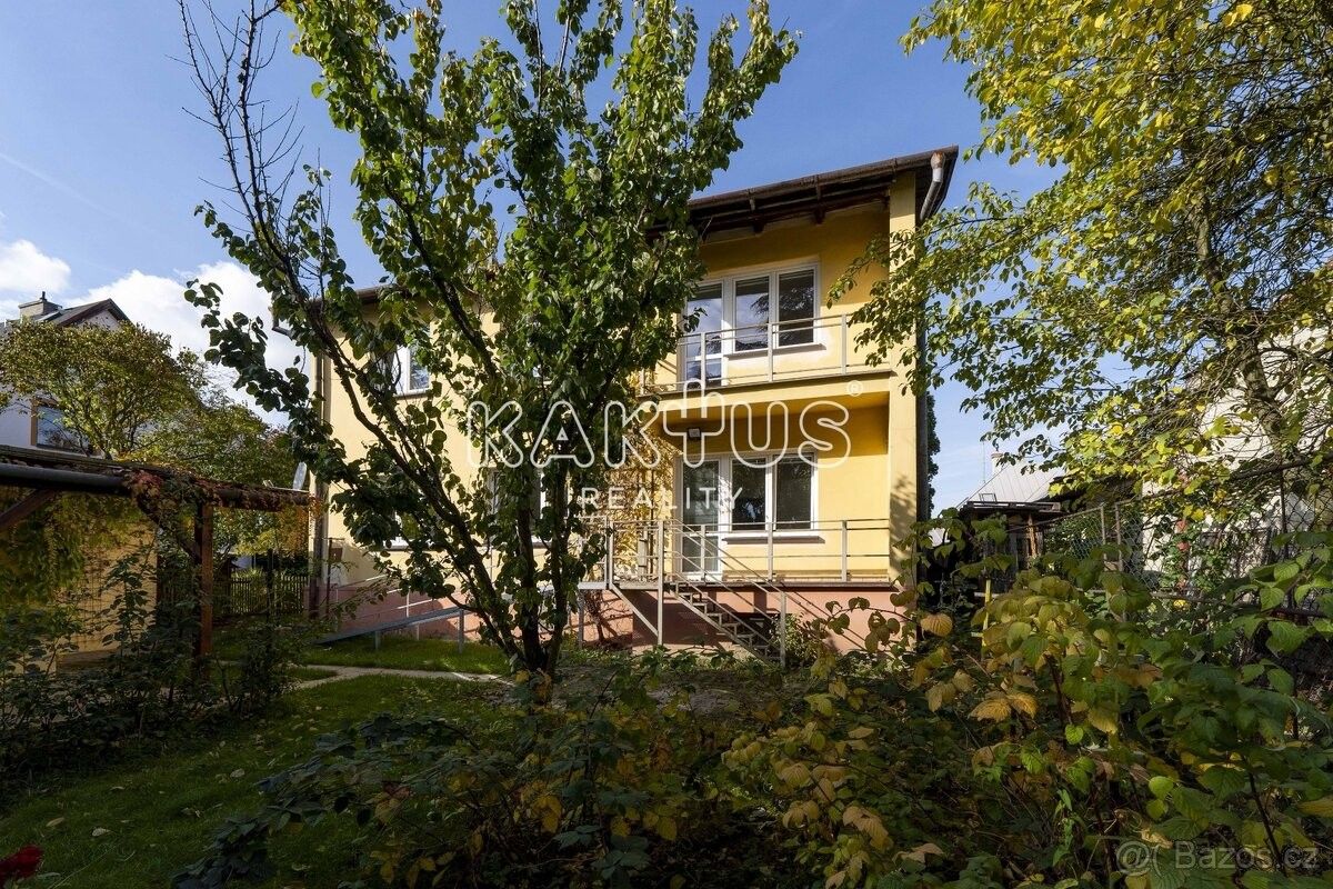 Rodinné domy, Ostrava, 700 30