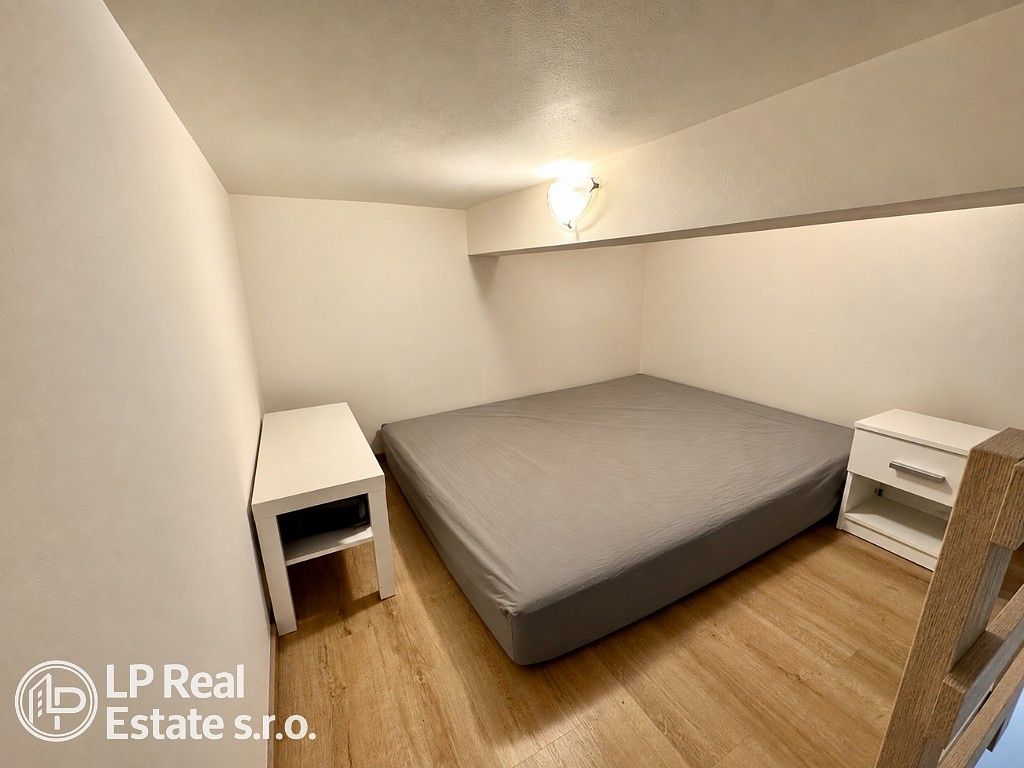 Byt 1+1 · 34 m² · Růžová, Praha 1 - Nové Město - 3
