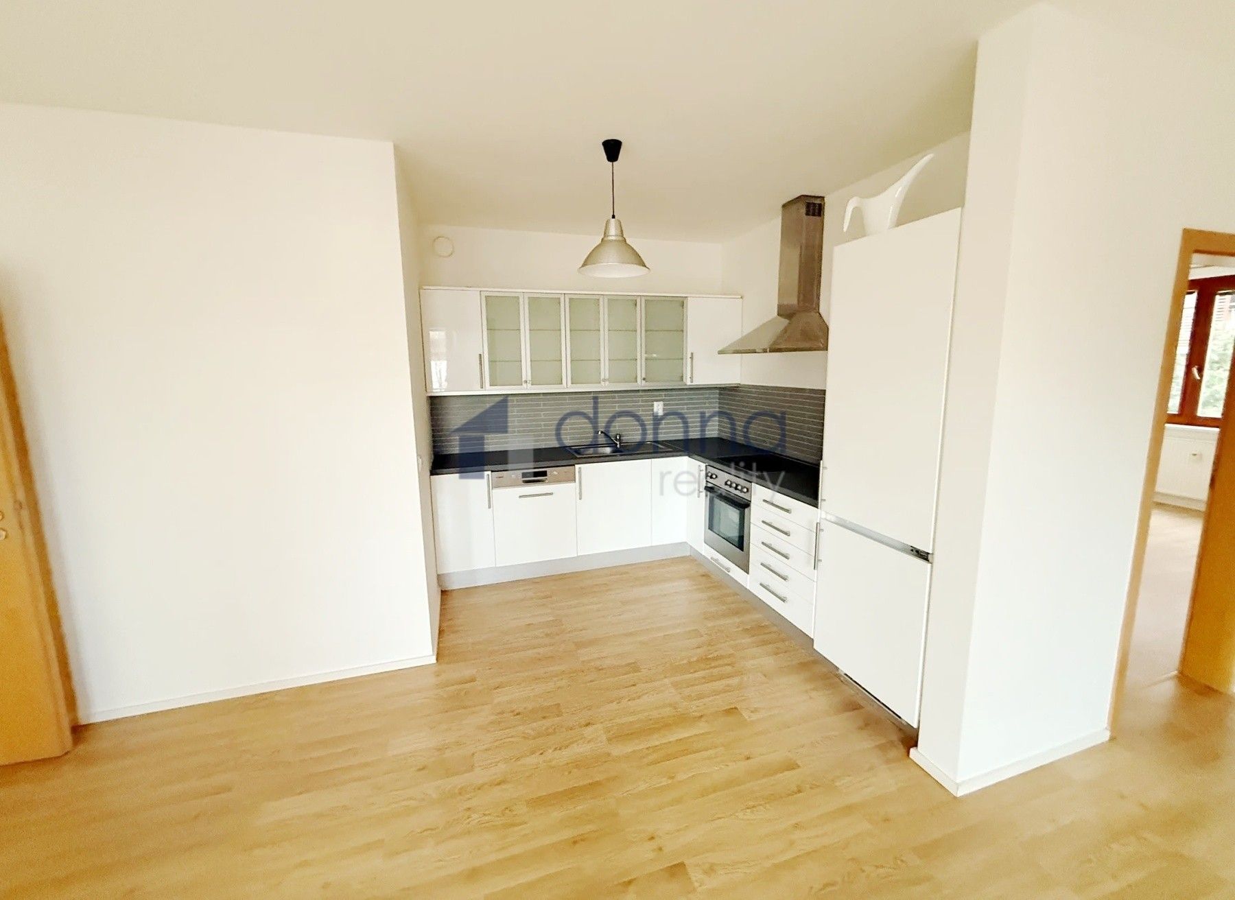 Pronájem byt 3+kk - Jeremenkova, Praha, 64 m²