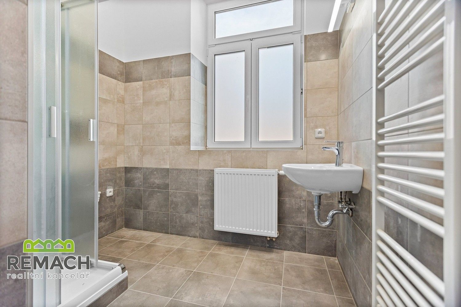 Pronájem byt 1+1 - Náchod, Královéhradecký kraj, 42 m² - 2