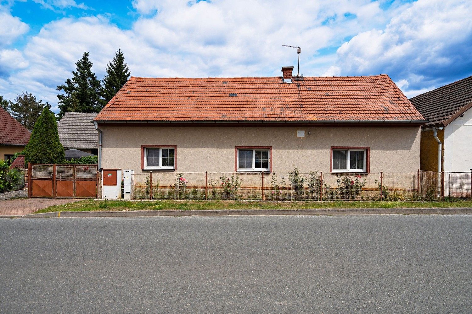 Rodinný dům · 90 m² · Nevřeň, okres Plzeň-sever, Plzeňský kraj - 3