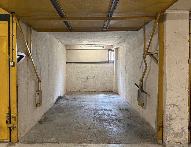 Garáže, Praha - Liboc, okres Praha 6, Hlavní město Praha, 16 m² - 1
