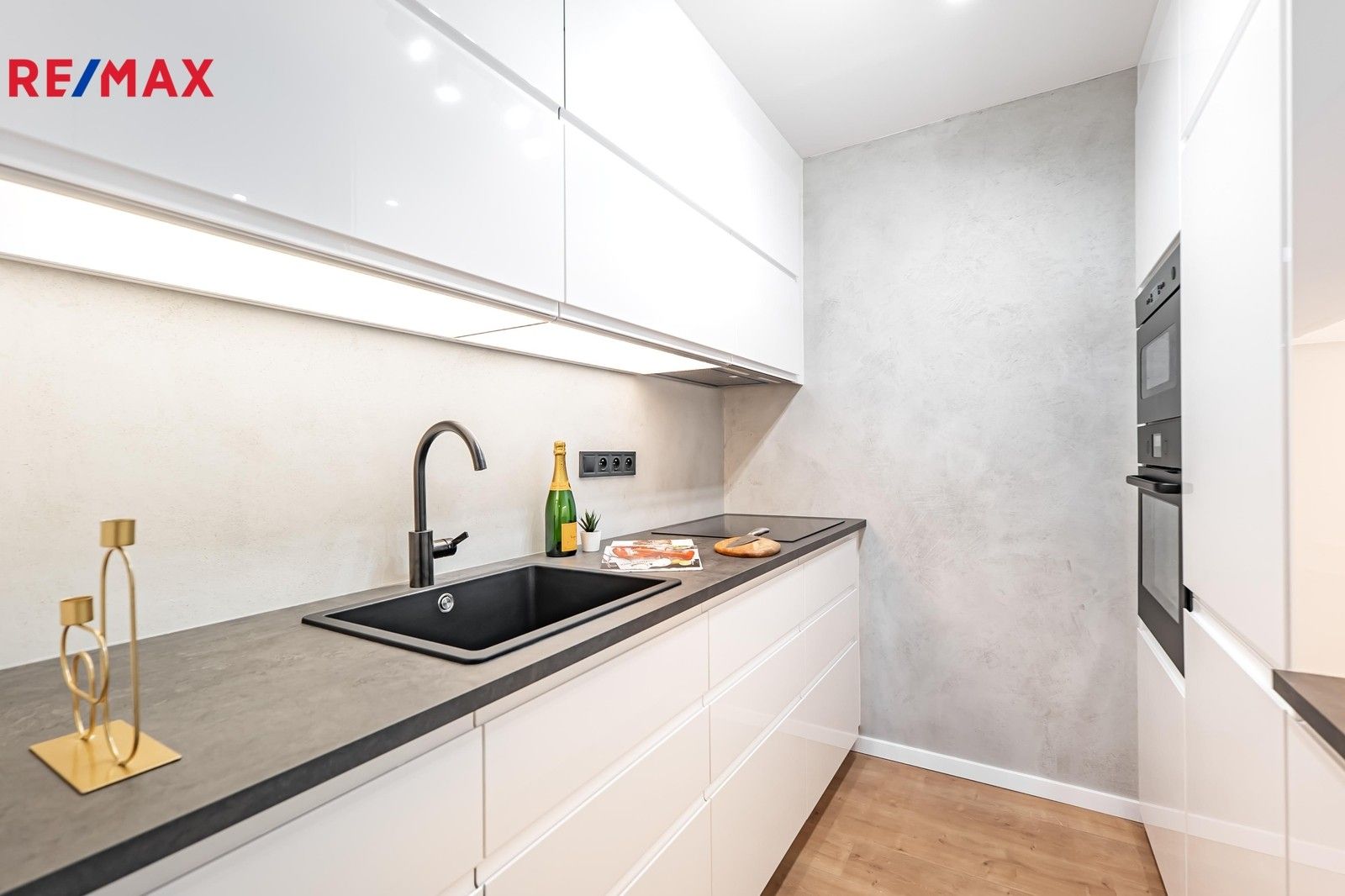 2+1, Ciolkovského, Praha, 41 m²